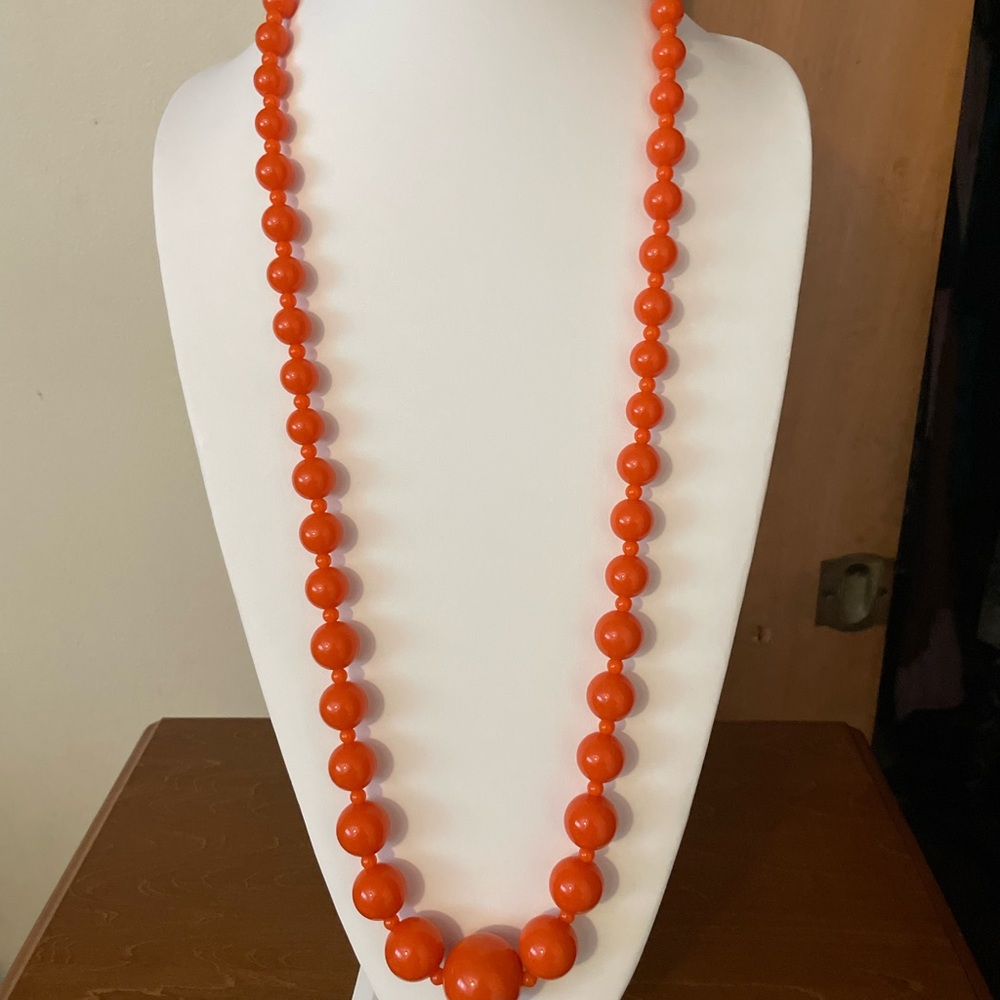 Elegant Orange Beaded Necklace